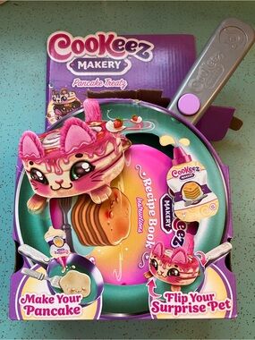 Cookeez Makery Pancake Treatz